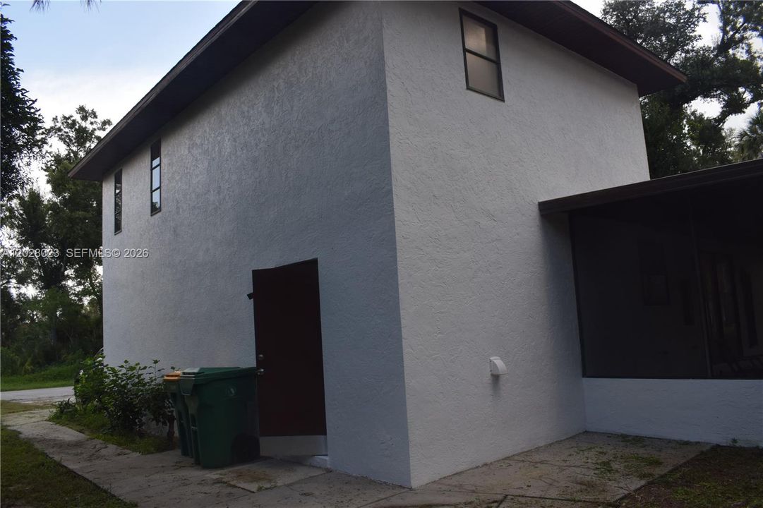 For Rent: $1,950 (3 beds, 2 baths, 0 Square Feet)