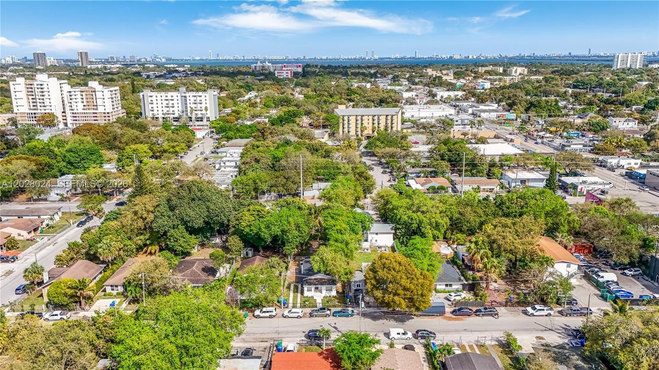 For Sale: $629,000 (3 beds, 2 baths, 1135 Square Feet)