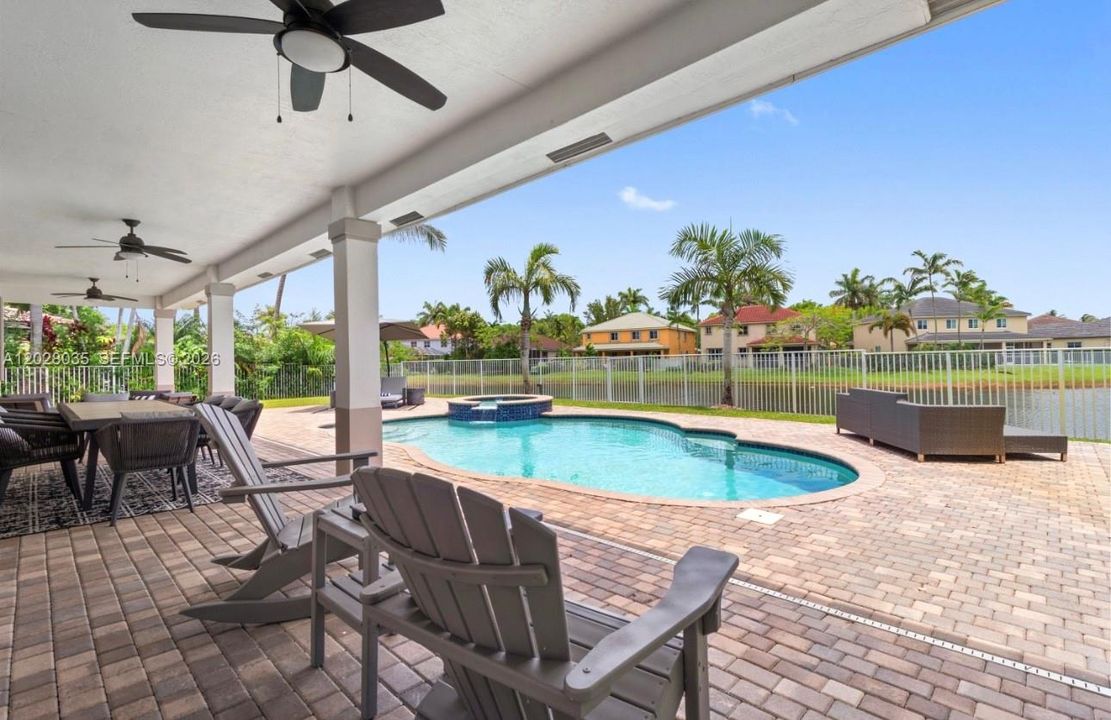For Sale: $1,750,000 (6 beds, 4 baths, 3894 Square Feet)