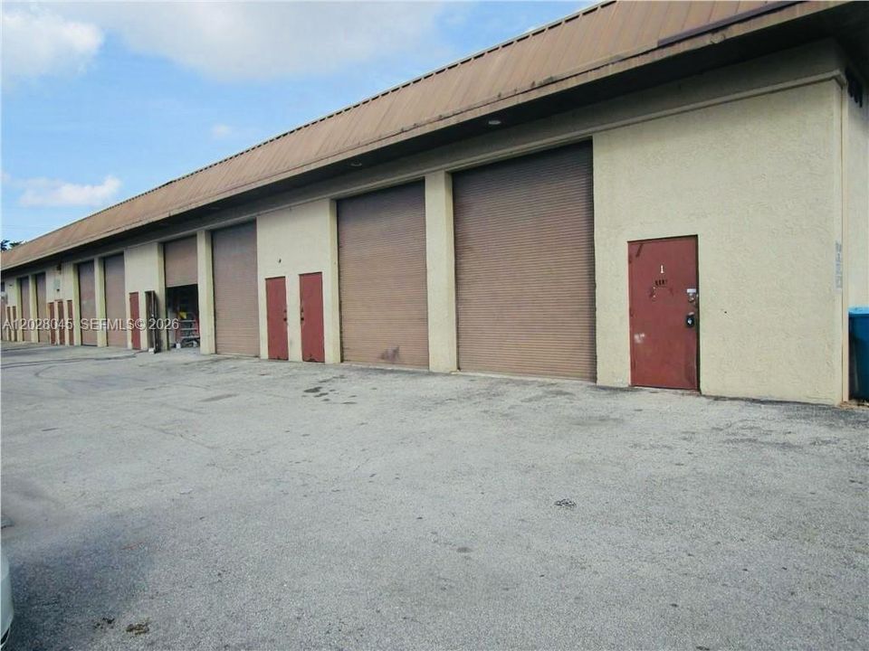 For Rent: $18 (0 beds, 0 baths, 0 Square Feet)