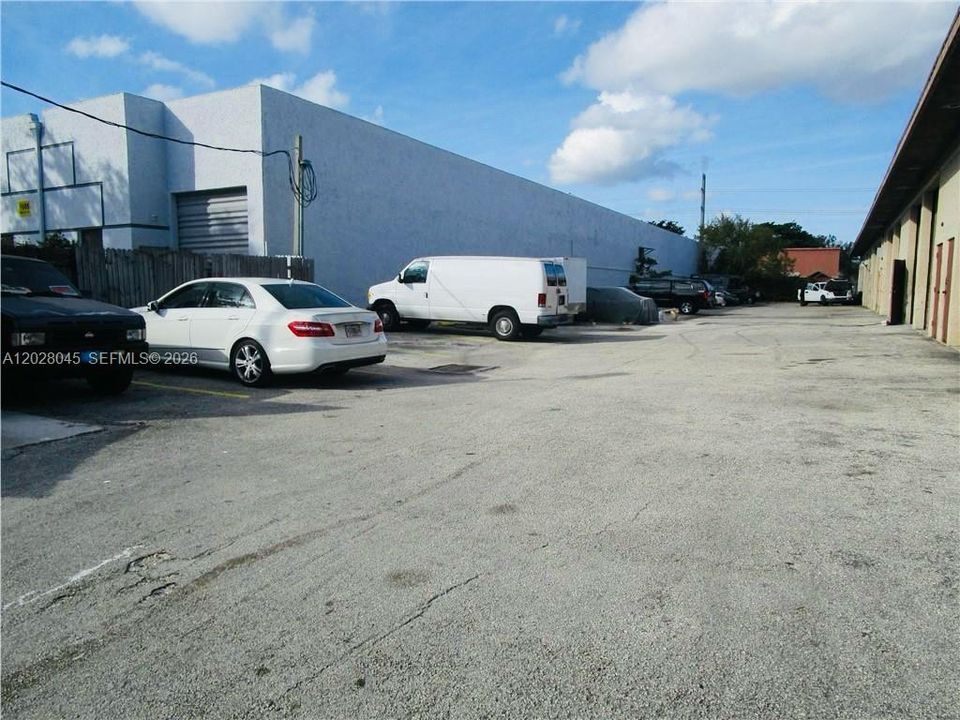 For Rent: $18 (0 beds, 0 baths, 0 Square Feet)