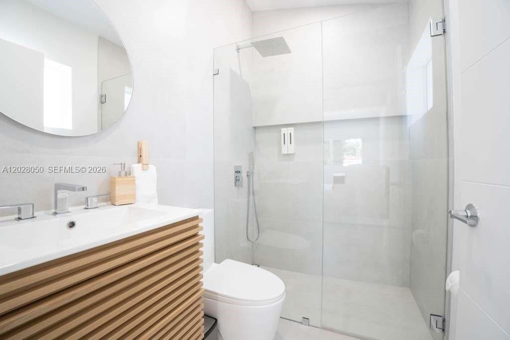 En Renta: $12,000 (3 camas, 2 baños, 1602 Pies cuadrados)