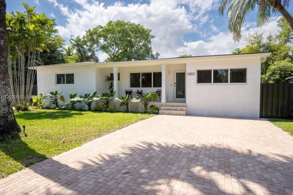 En Renta: $12,000 (3 camas, 2 baños, 1602 Pies cuadrados)