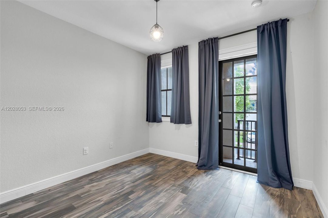 Active With Contract: $645,000 (3 beds, 2 baths, 1854 Square Feet)