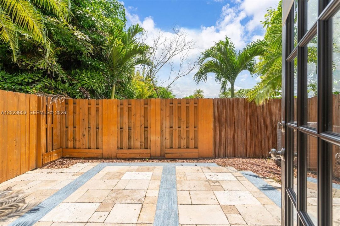 Active With Contract: $645,000 (3 beds, 2 baths, 1854 Square Feet)