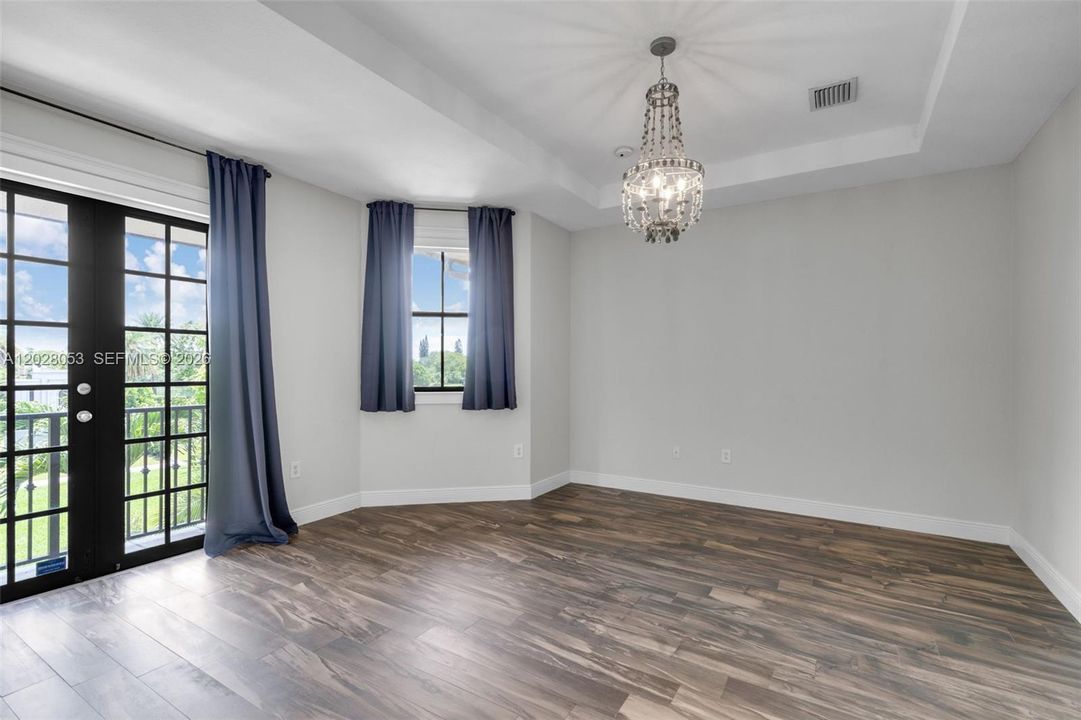 Active With Contract: $645,000 (3 beds, 2 baths, 1854 Square Feet)