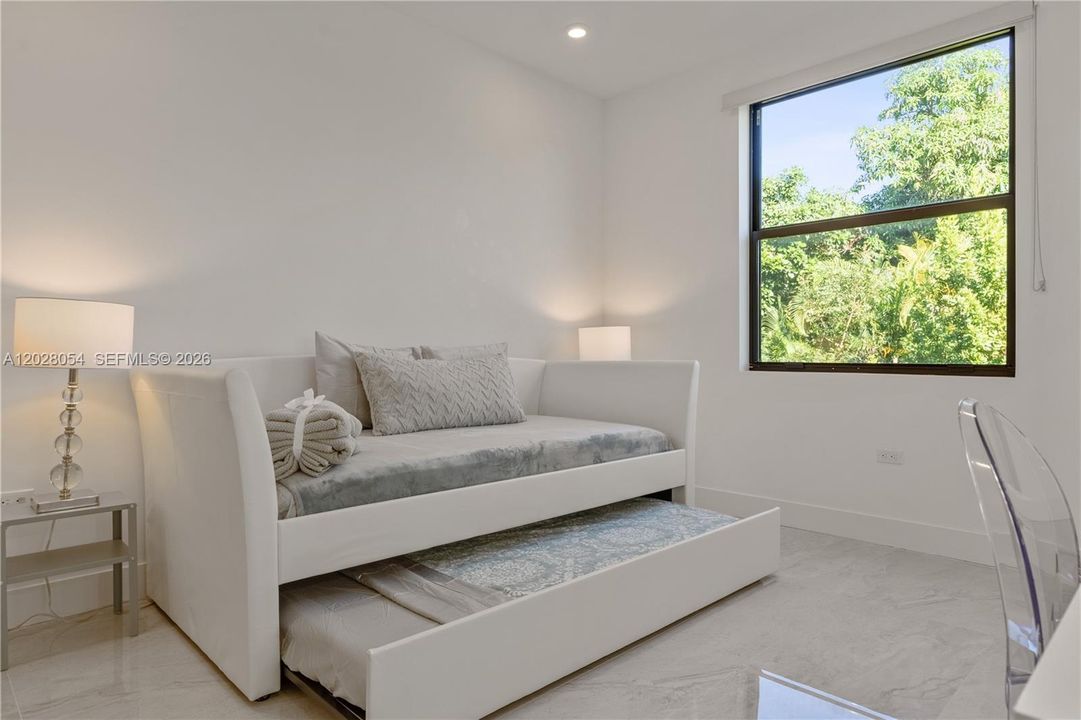Active With Contract: $2,495,000 (0 beds, 0 baths, 5000 Square Feet)