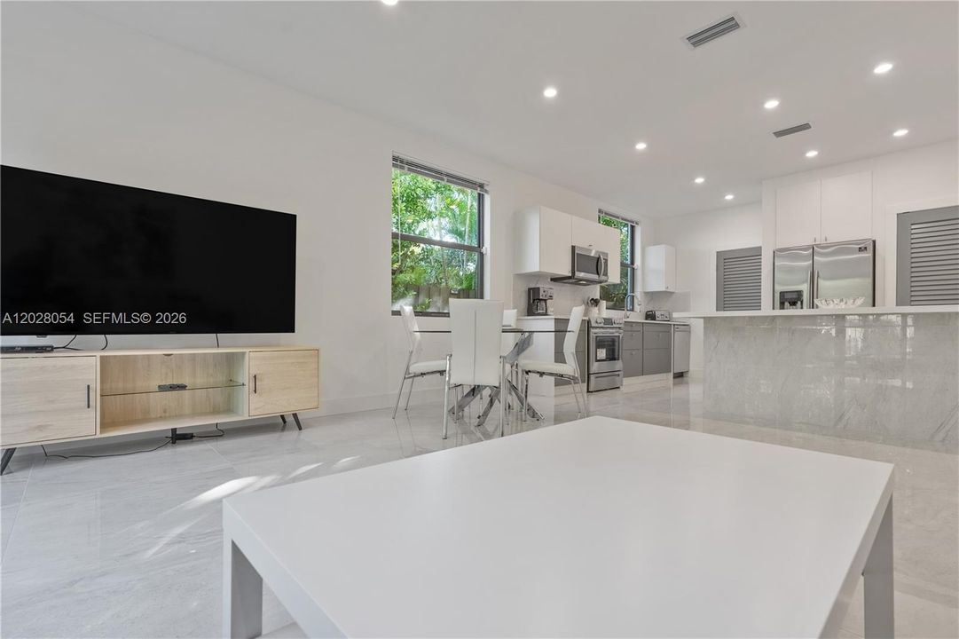 Active With Contract: $2,495,000 (0 beds, 0 baths, 5000 Square Feet)