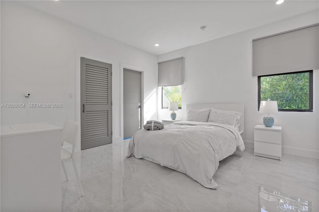Active With Contract: $2,495,000 (0 beds, 0 baths, 5000 Square Feet)