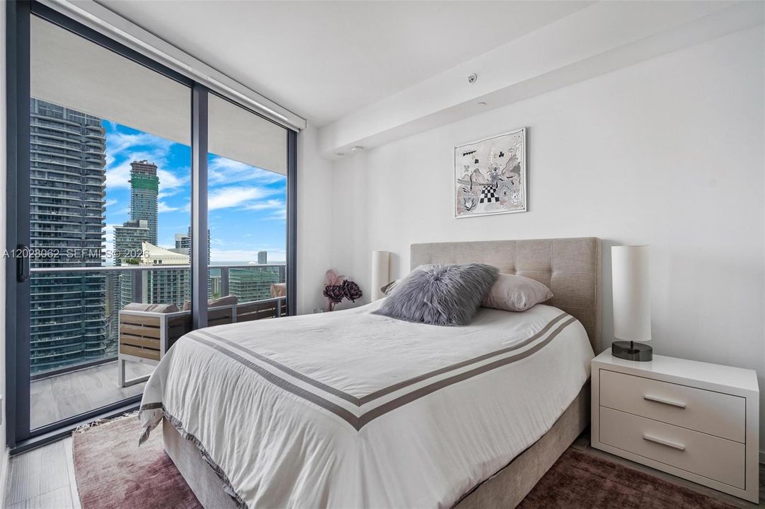 For Rent: $6,400 (2 beds, 2 baths, 1119 Square Feet)