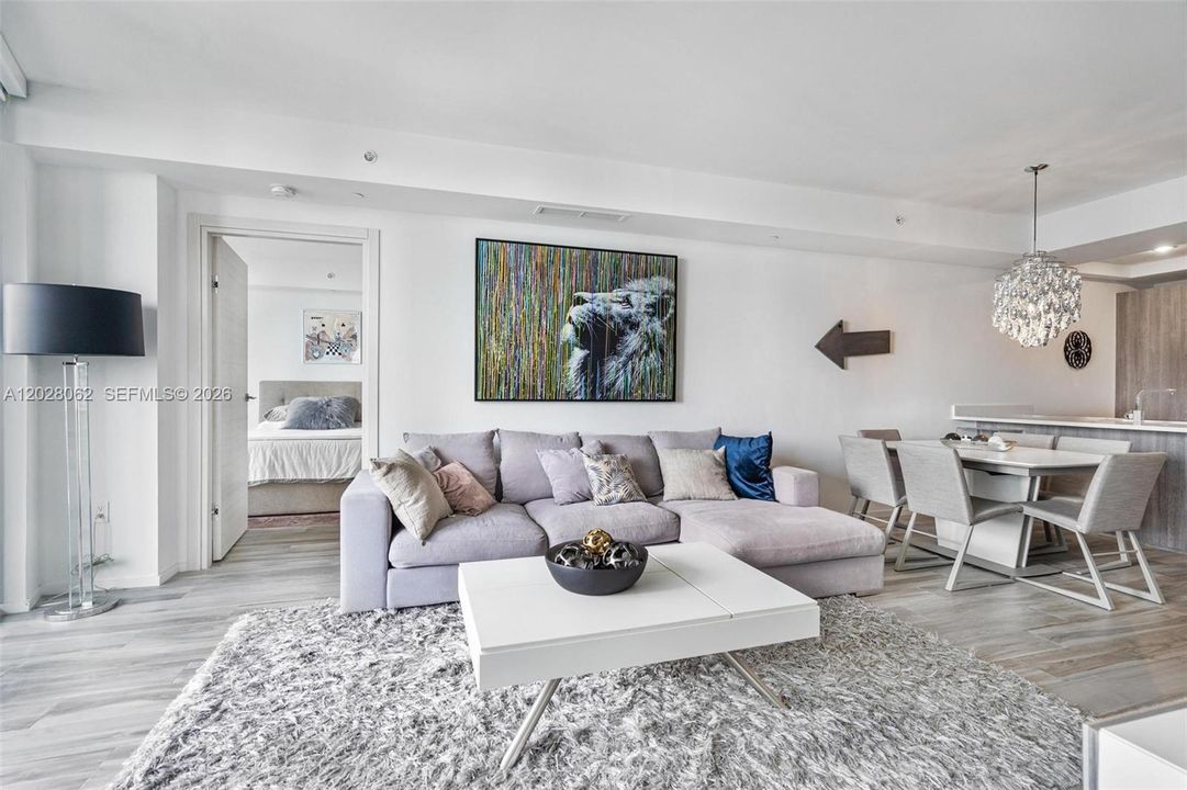For Rent: $6,400 (2 beds, 2 baths, 1119 Square Feet)