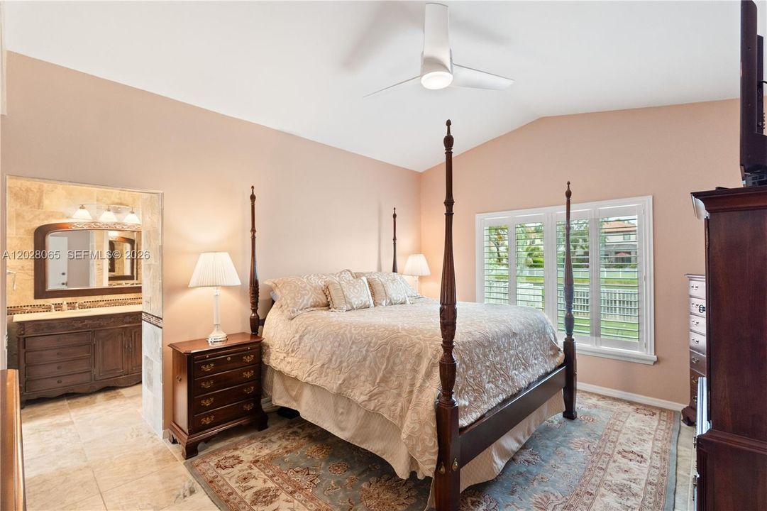 For Sale: $818,000 (3 beds, 2 baths, 1944 Square Feet)