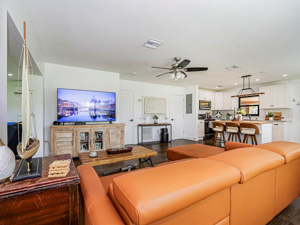 20 Rock Ridge