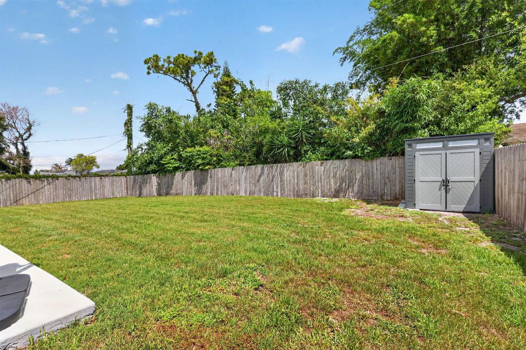 Fenced Yard