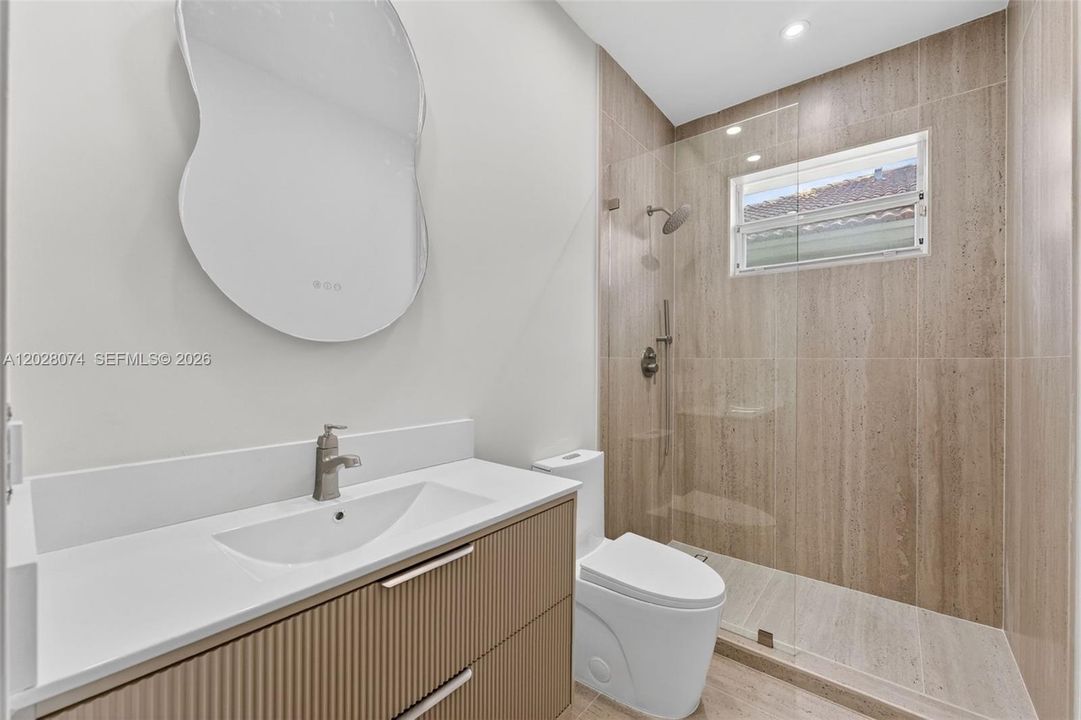 For Rent: $10,000 (3 beds, 2 baths, 2134 Square Feet)