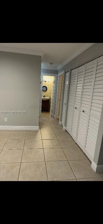 For Rent: $2,950 (2 beds, 2 baths, 1117 Square Feet)