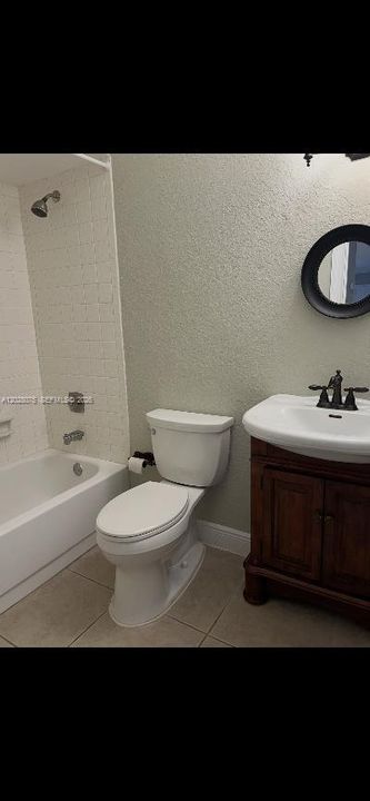 For Rent: $2,950 (2 beds, 2 baths, 1117 Square Feet)