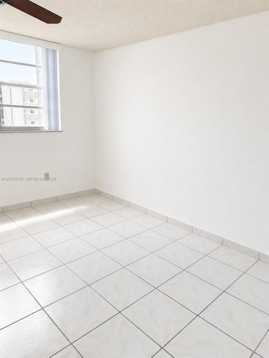 For Rent: $2,000 (2 beds, 2 baths, 1135 Square Feet)