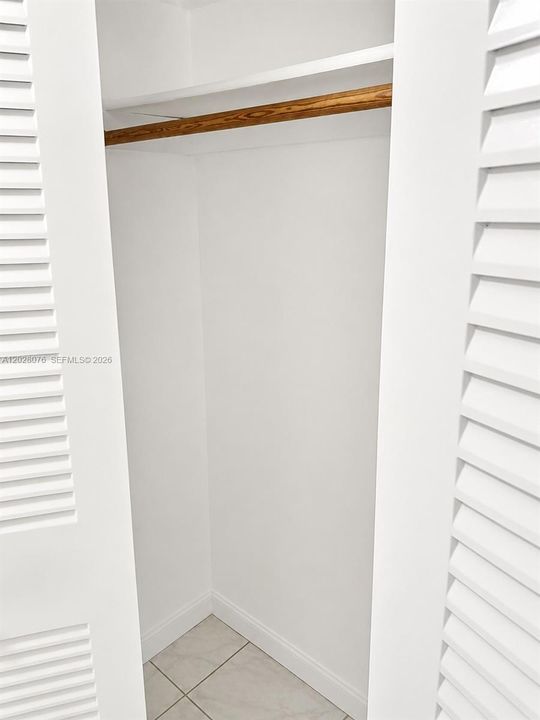 For Rent: $2,000 (2 beds, 2 baths, 1135 Square Feet)