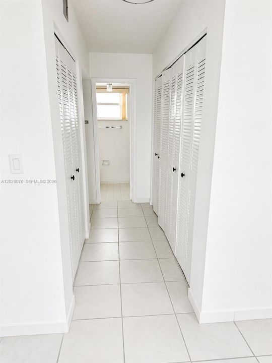 For Rent: $2,000 (2 beds, 2 baths, 1135 Square Feet)