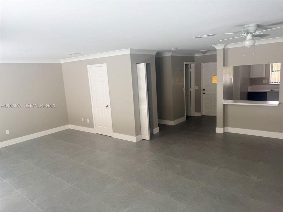 For Rent: $2,699 (3 beds, 2 baths, 1325 Square Feet)