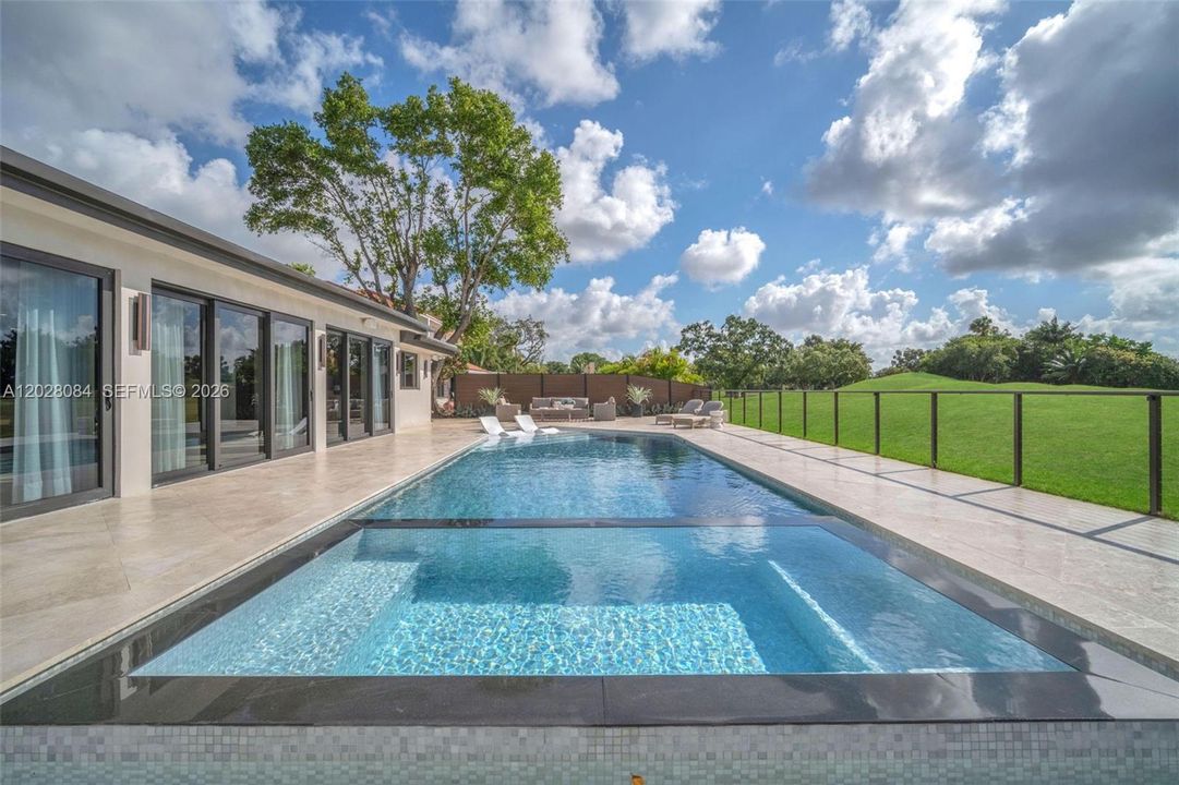 En Venta: $5,400,000 (6 camas, 5 baños, 0 Pies cuadrados)