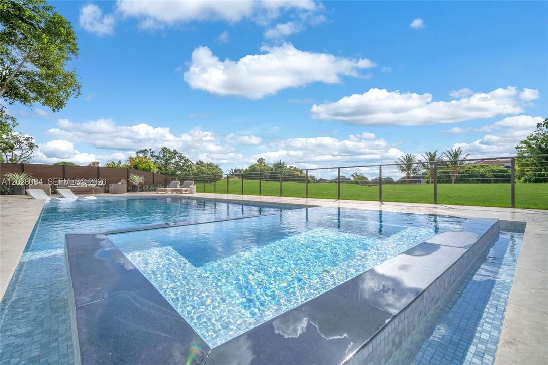 En Venta: $5,400,000 (6 camas, 5 baños, 0 Pies cuadrados)