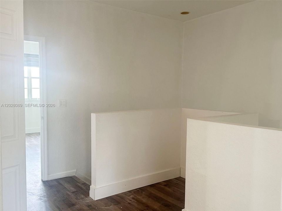 2nd Floor Landing