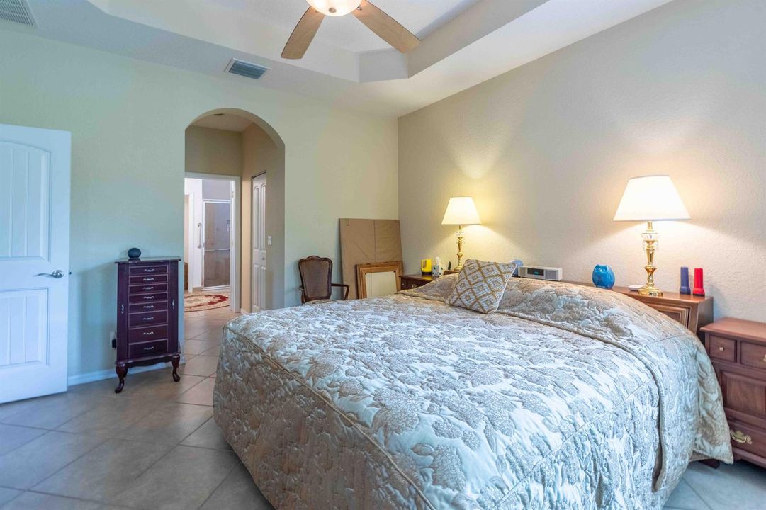 4376 NW Oakbrook Cir-11-