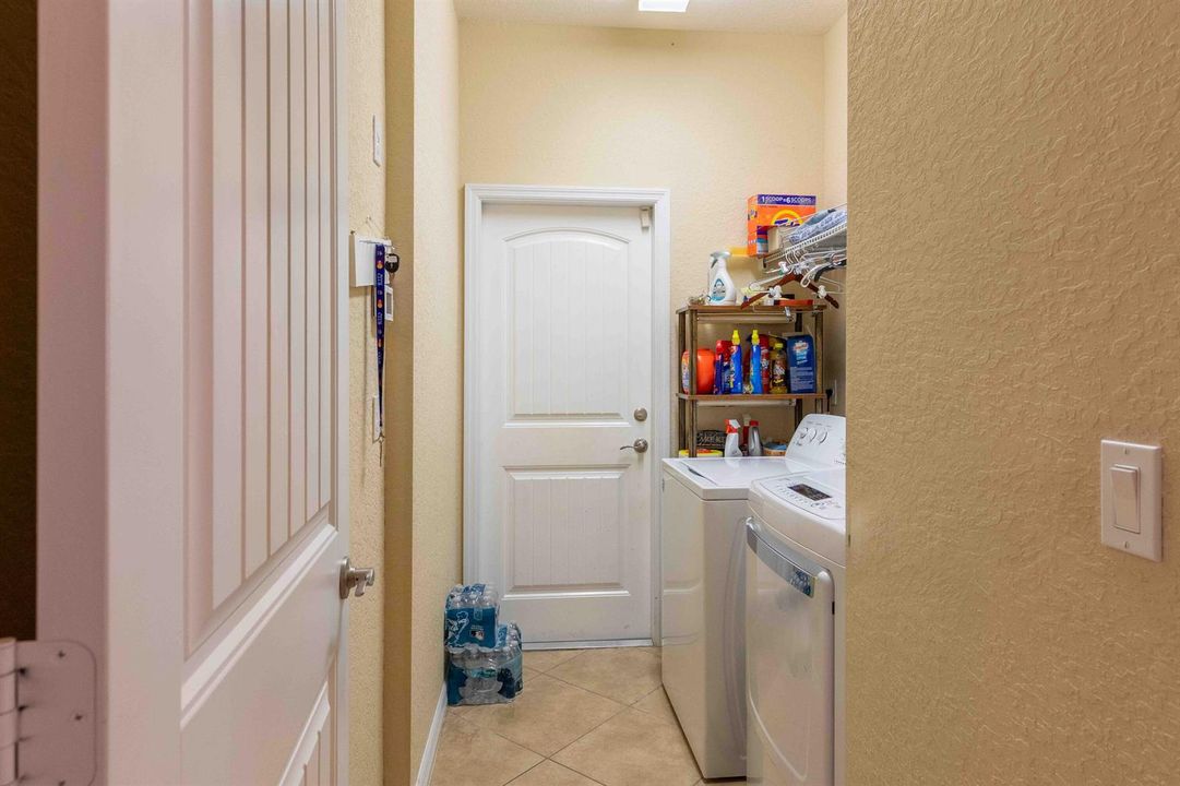 4376 NW Oakbrook Cir-4-
