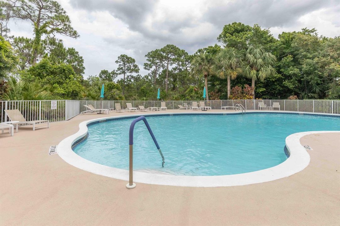 4376 NW Oakbrook Cir-1974