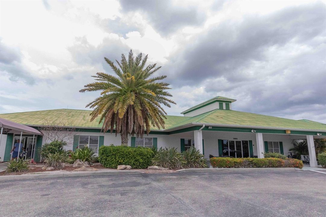 4376 NW Oakbrook Cir-1965
