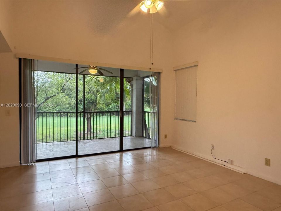 В аренду: $2,900 (3 спален, 2 ванн, 1711 Квадратных фут)