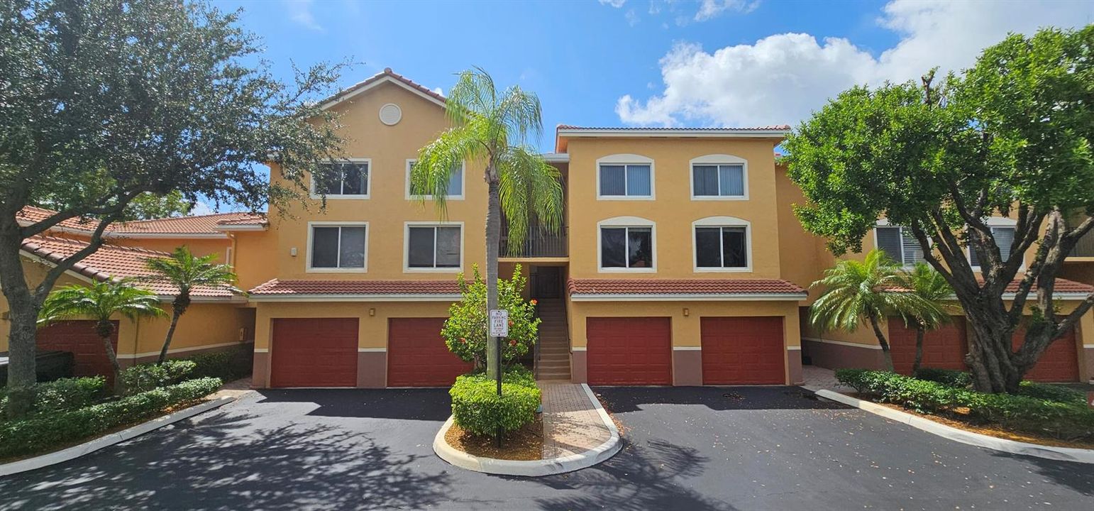 400 Scotia 203 Drive, Hypoluxo, FL 33462