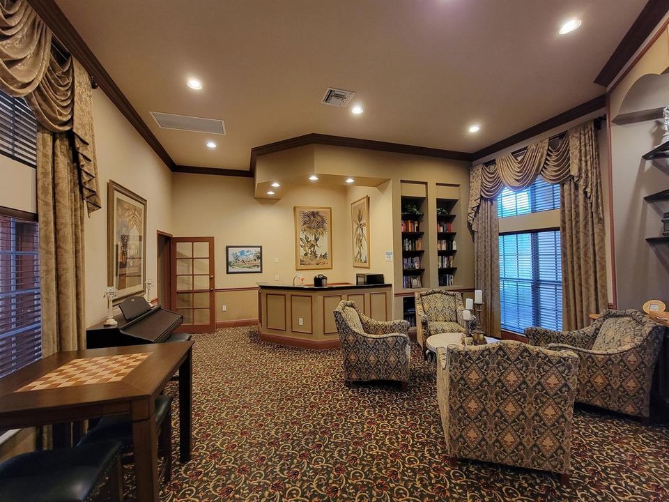 400 Scotia 203 Drive, Hypoluxo, FL 33462