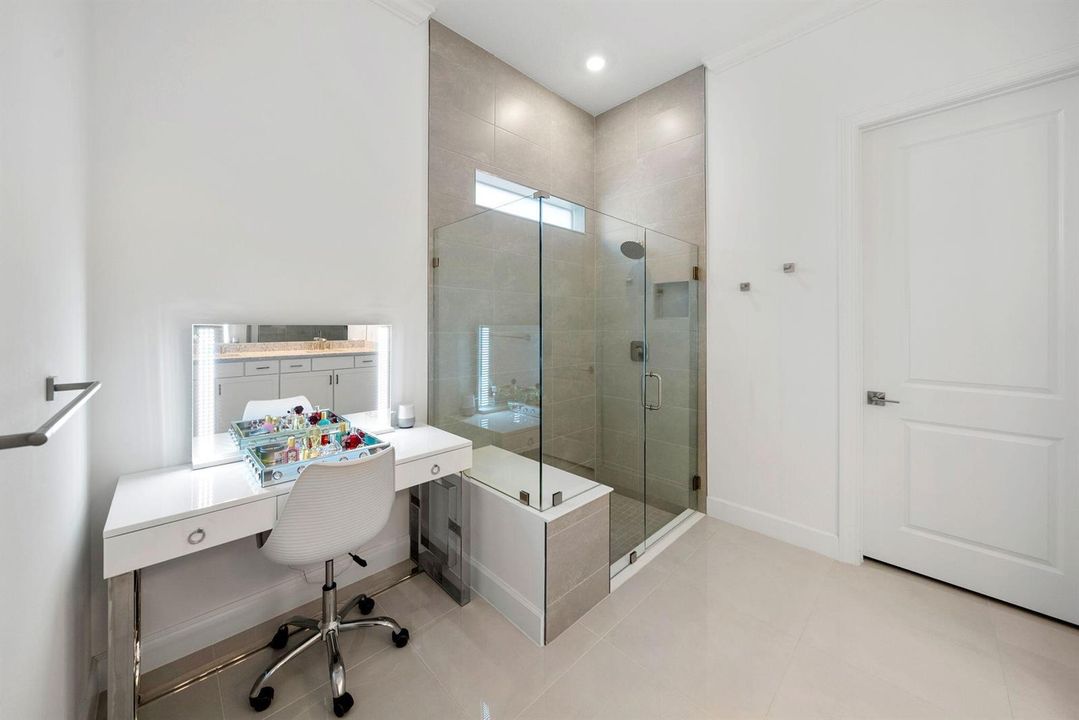 84-web-or-mls-PET06124