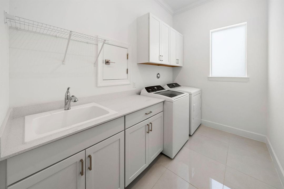 48-web-or-mls-PET05958