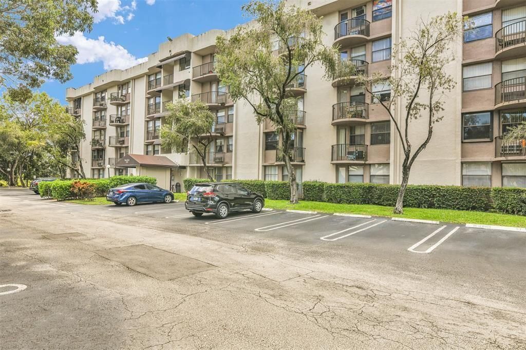 2501 RIVERSIDE 206 BUILDING 2