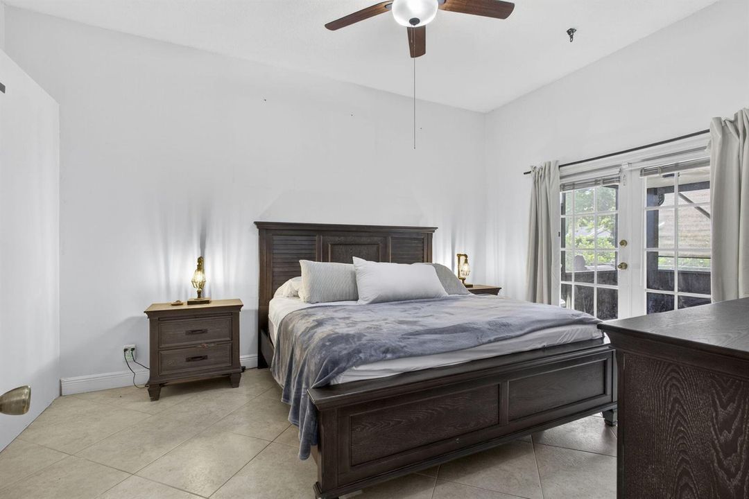102 Royal Palm Master