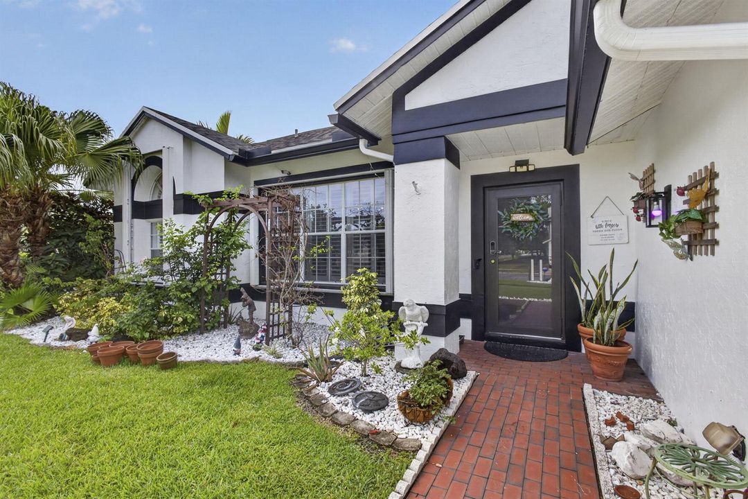 102 Royal Palm Front door