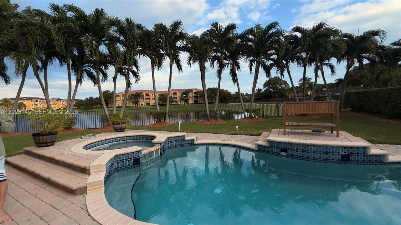 Active With Contract: $645,000 (3 beds, 2 baths, 1659 Square Feet)