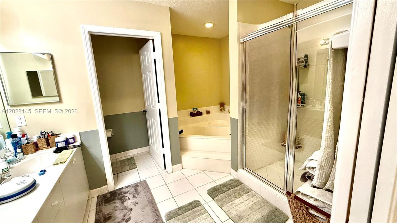 Active With Contract: $645,000 (3 beds, 2 baths, 1659 Square Feet)