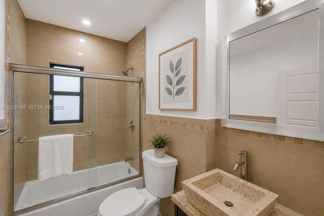 For Sale: $1,790,000 (4 beds, 4 baths, 1903 Square Feet)