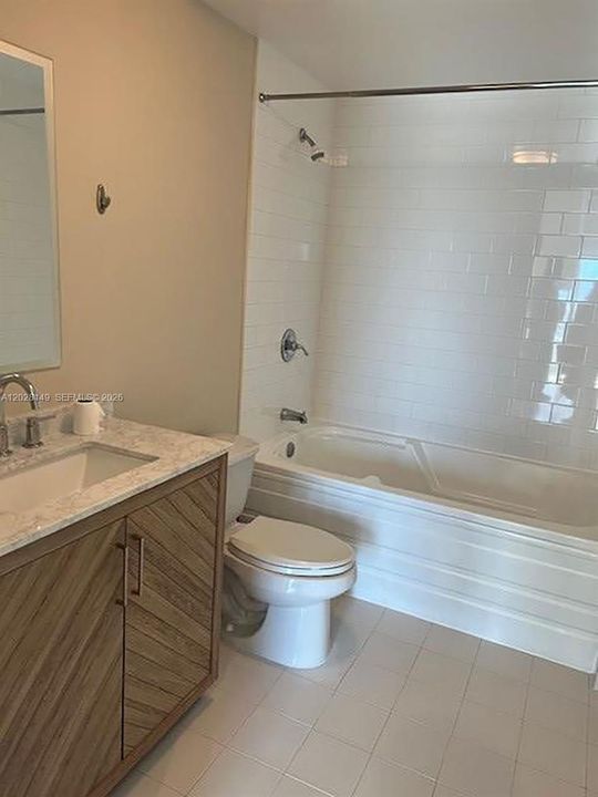 For Sale: $650,000 (2 beds, 2 baths, 1255 Square Feet)