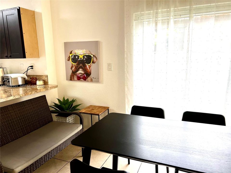 For Sale: $529,000 (4 beds, 2 baths, 1427 Square Feet)