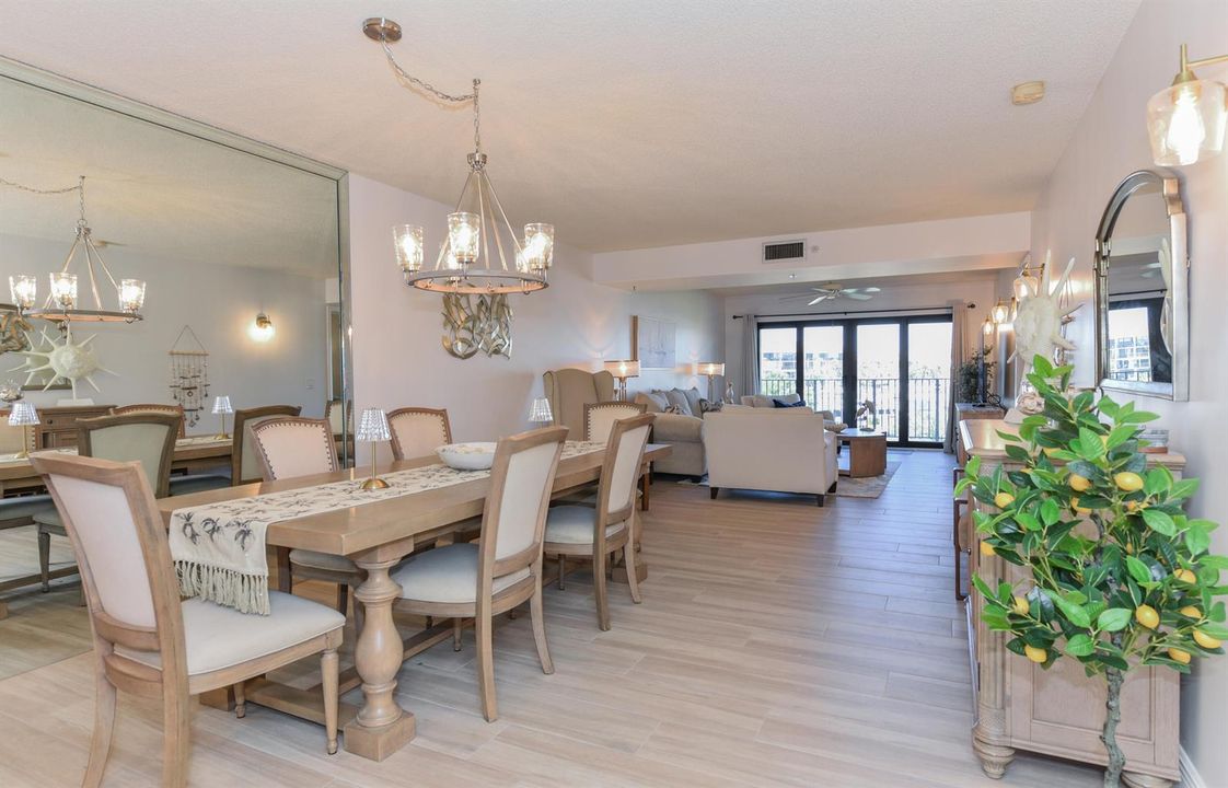 901 Seafarer Cir_#302_Marina Brier_12