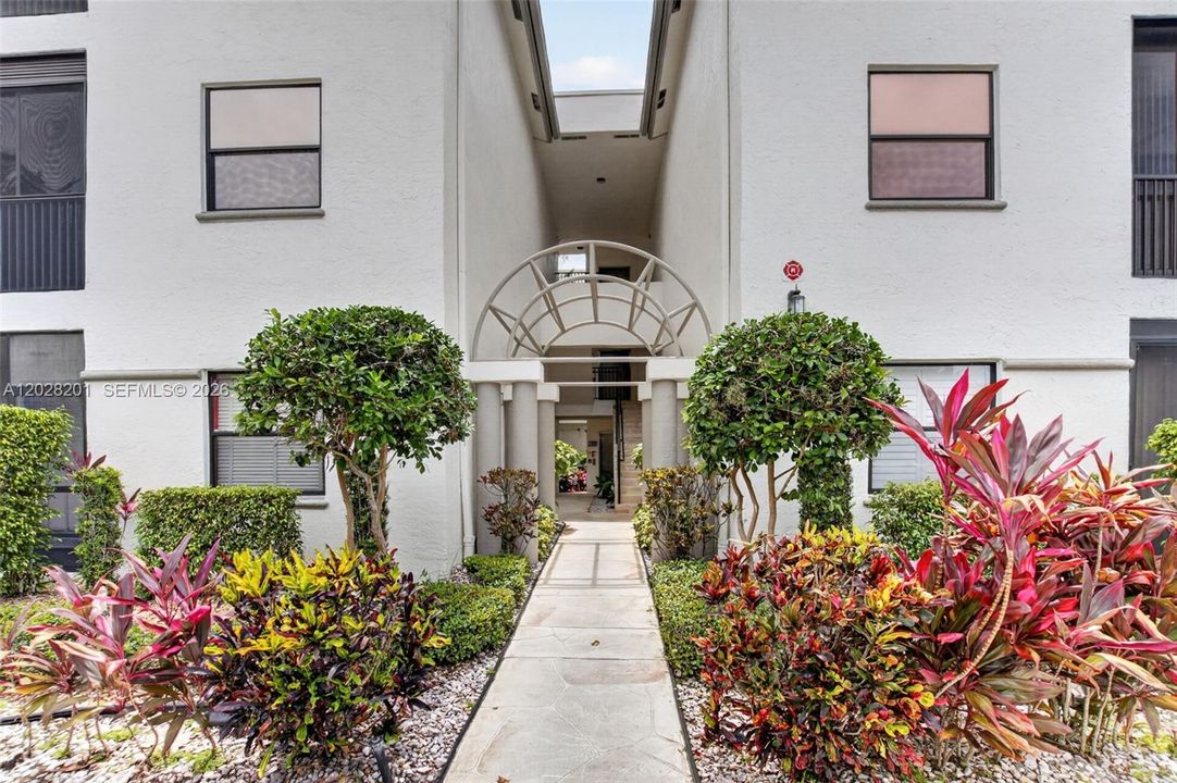 En Venta: $209,900 (3 camas, 2 baños, 1374 Pies cuadrados)