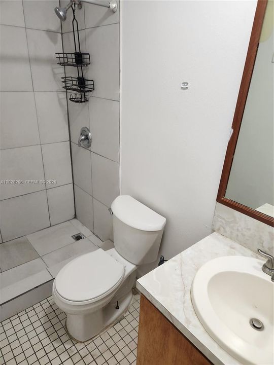 En Venta: $350,000 (3 camas, 2 baños, 1638 Pies cuadrados)
