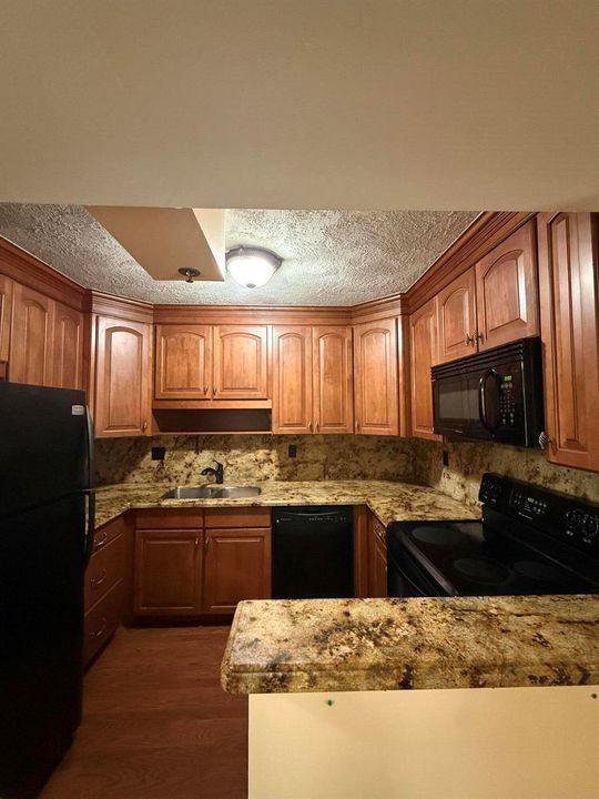Rolling Hills Kitchen