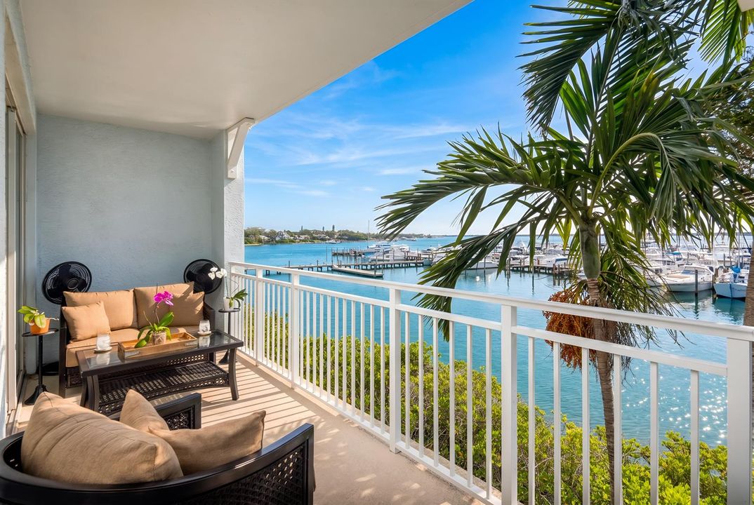 875 NW Flagler Ave Selects-2